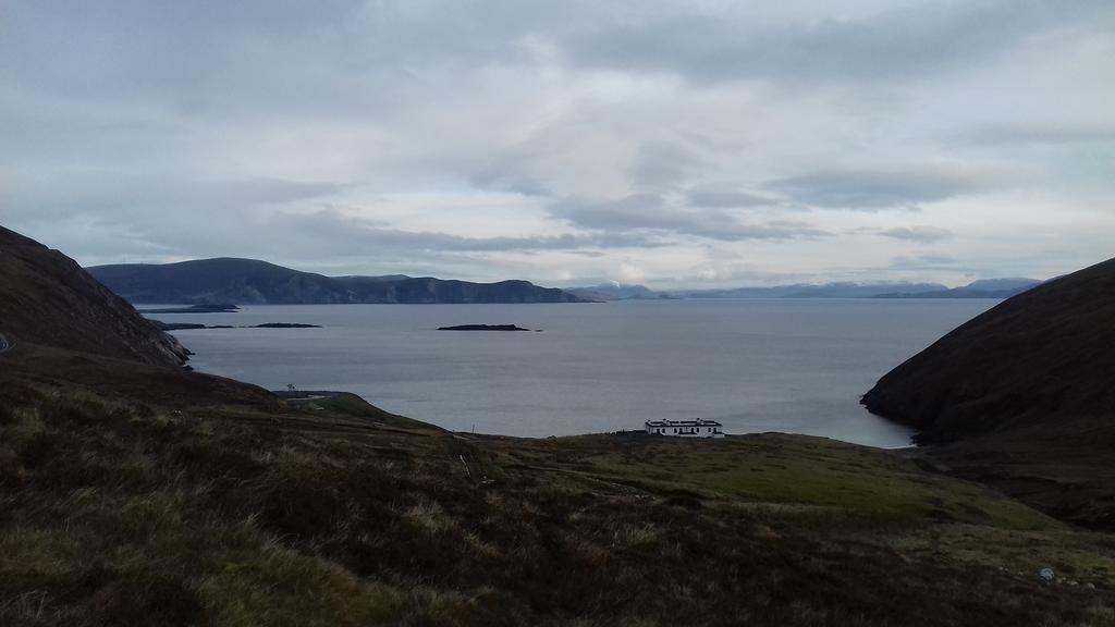 Achill West Coast House Bed & Breakfast Dooagh Екстериор снимка